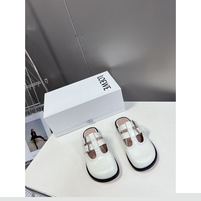 l*ew* slippers
